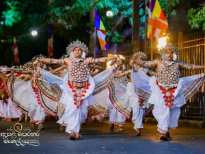July–August – Esala Perahera (Kandy)